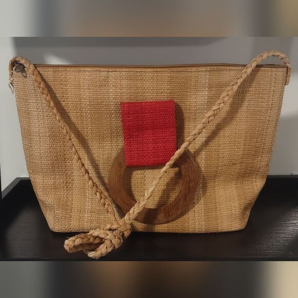 Handmade Cameroon Africa Straw Bag - Picture 9 of 9